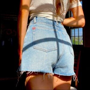 Girlfriend high-rise denim short Sz 25